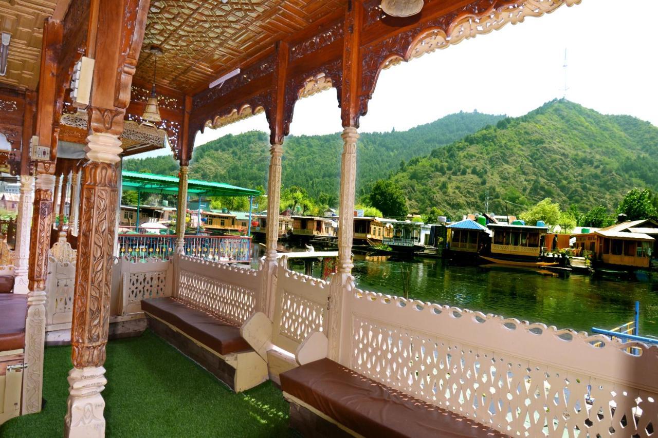 Heritage Shreen Houseboat Srīnagar Extérieur photo