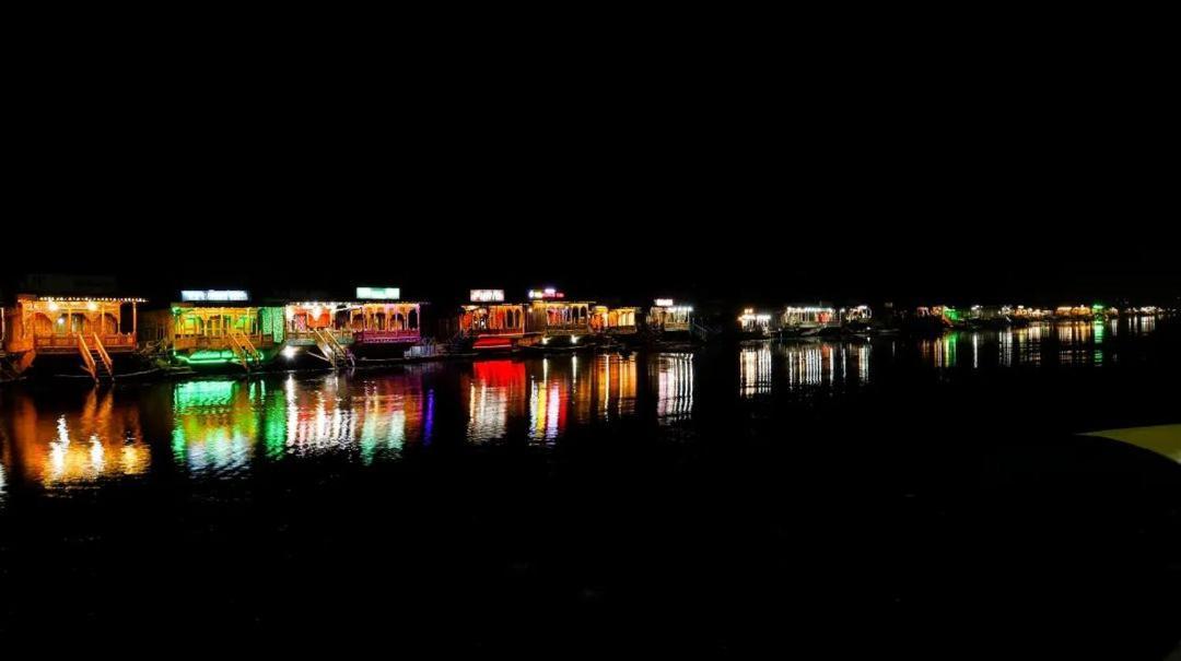 Heritage Shreen Houseboat Srīnagar Extérieur photo