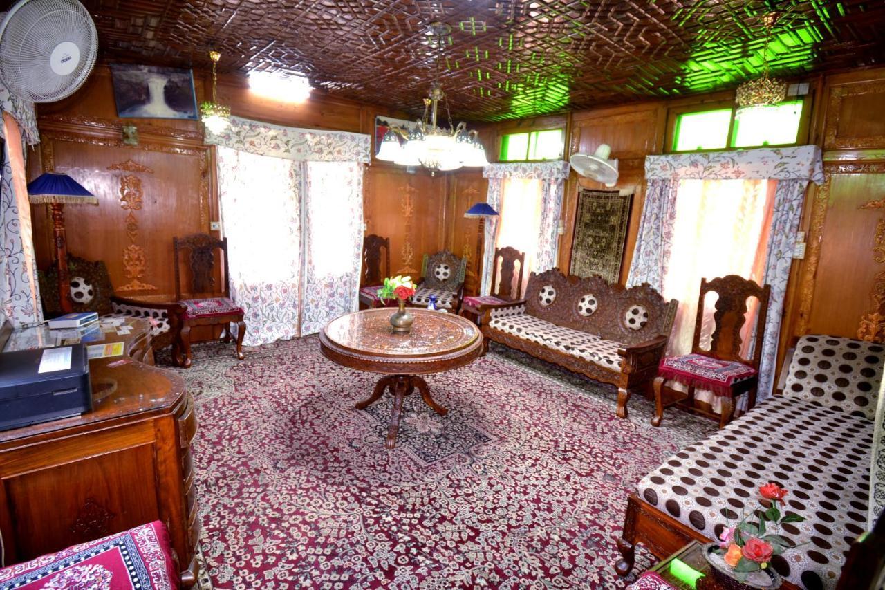 Heritage Shreen Houseboat Srīnagar Extérieur photo