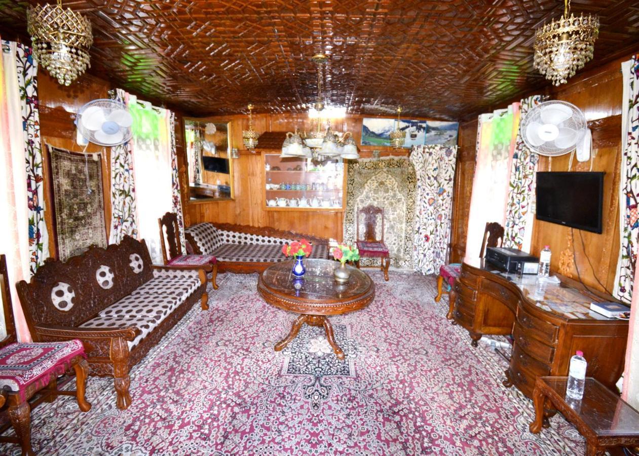 Heritage Shreen Houseboat Srīnagar Extérieur photo